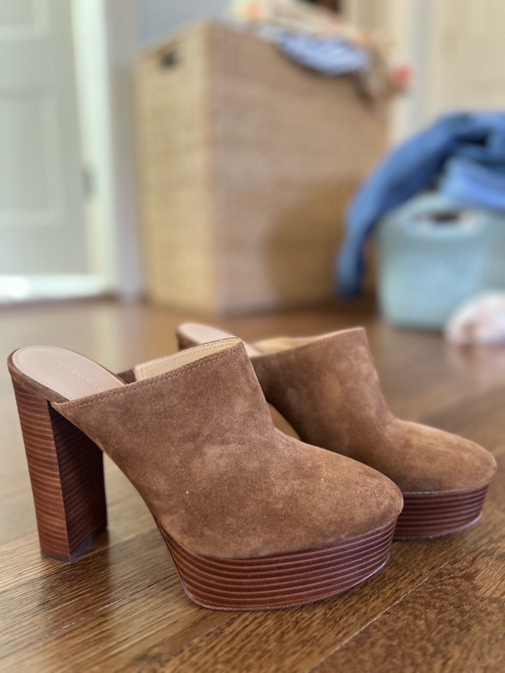 Veronica Beard Brown Suede Platform Mule Heels